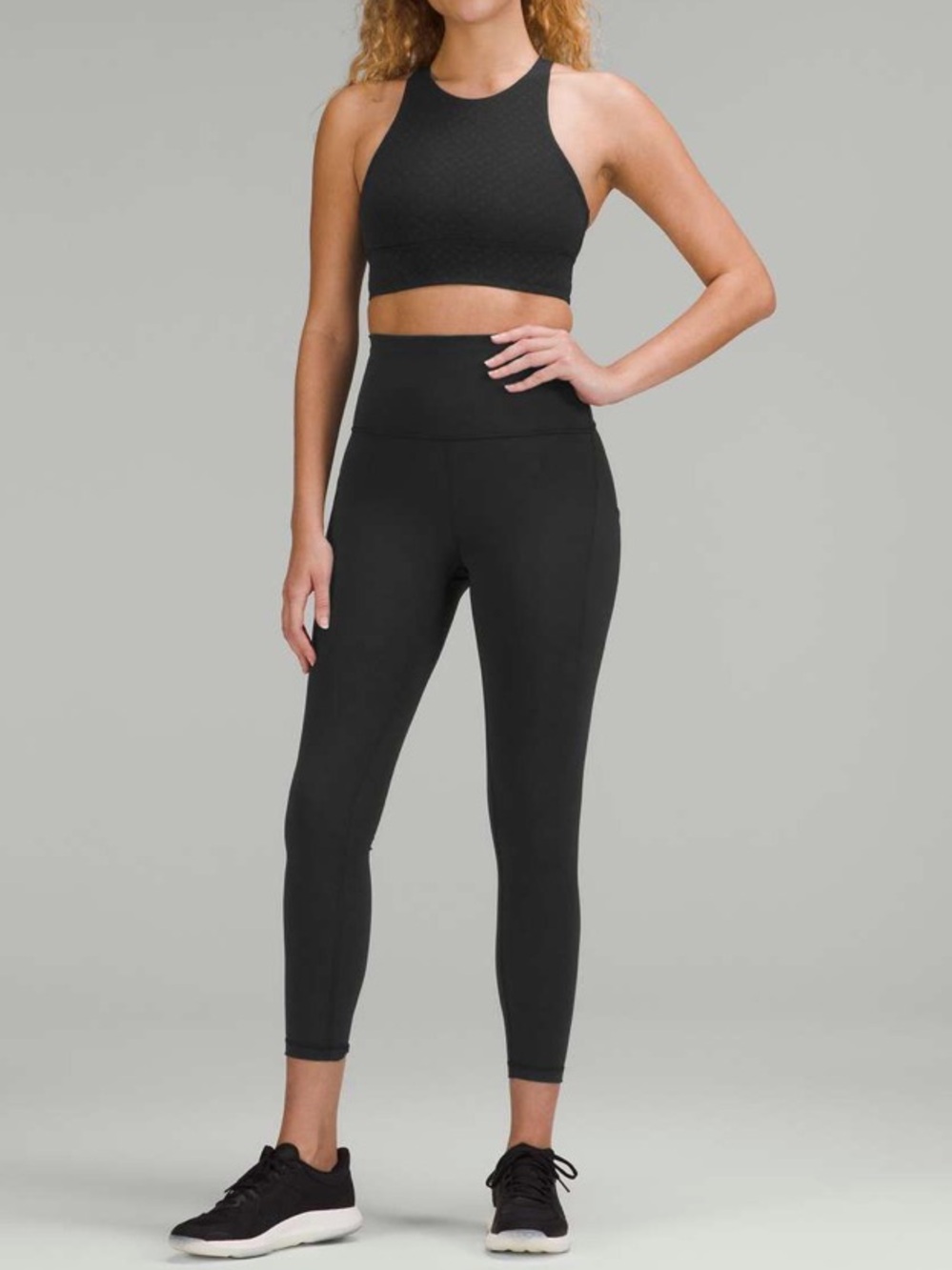 Lululemon Wunder Train High-Rise Tight with Pockets 25" in Black size 6